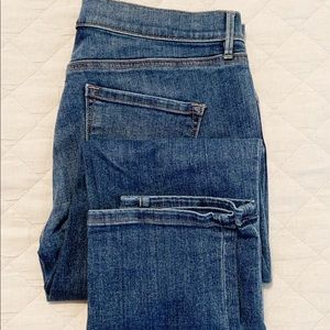 Loft Outlet Modern Cuffed Crop